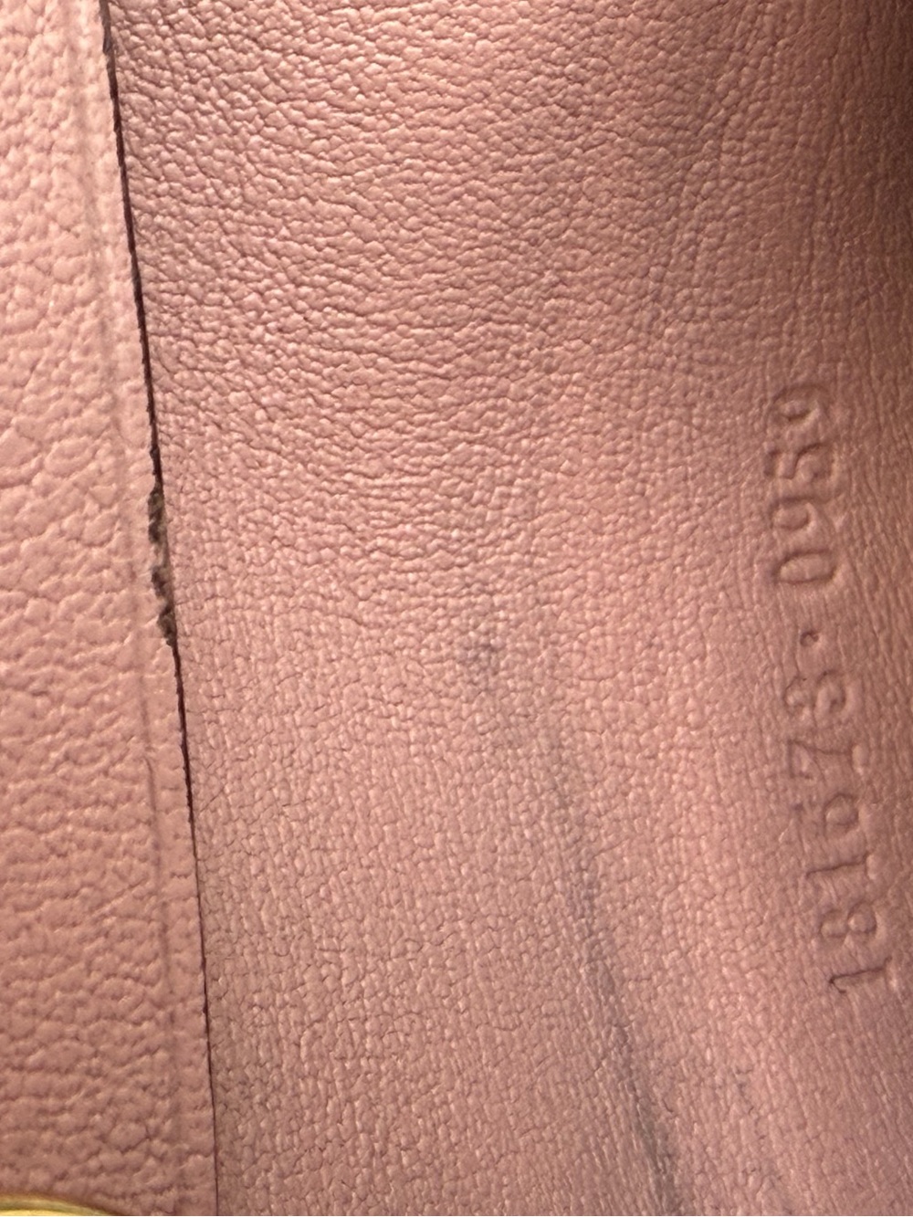 Gucci Pink GG Canvas Key Holder - Picture 8 of 10